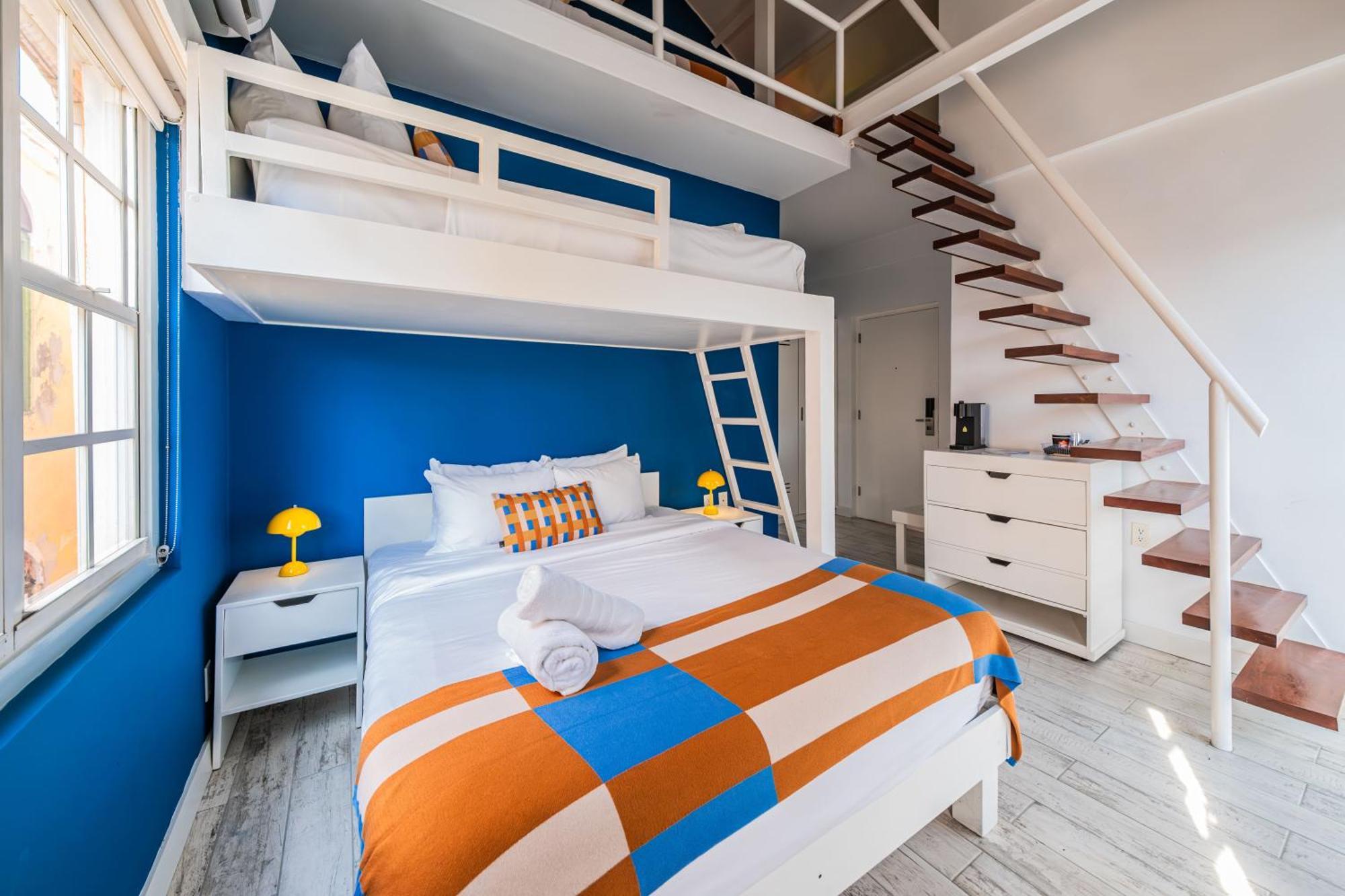 The Freedom Hotel ウィレムスタッド 部屋 写真